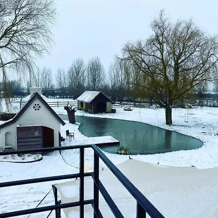 Leonie * Alveringem